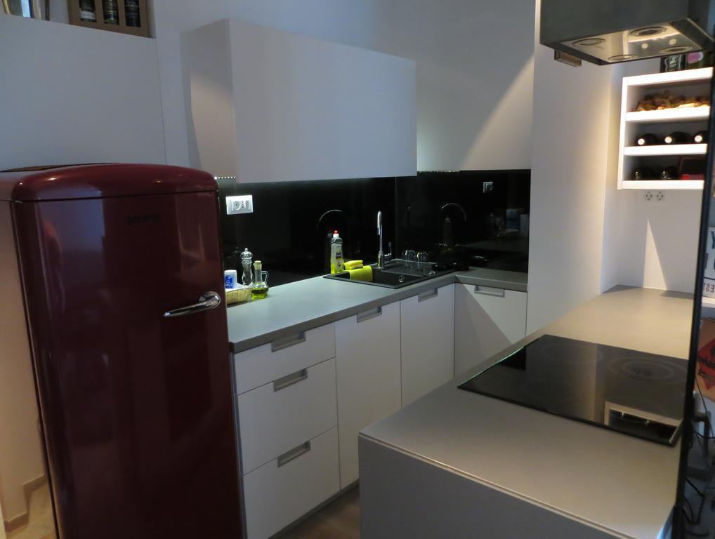 Apartment Andrija Baška Voda Exteriör bild